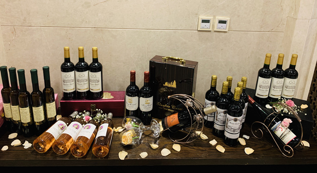 現在開紅酒店怎么樣? 現在開紅酒店怎么樣?